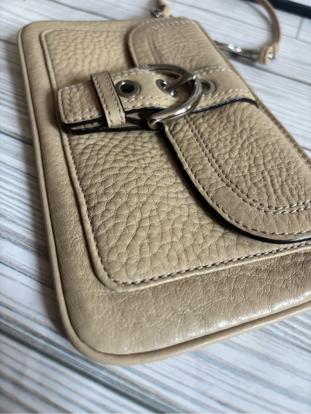 Coach Tan Leather Wristlet Clutch - Picture 4 of 9
